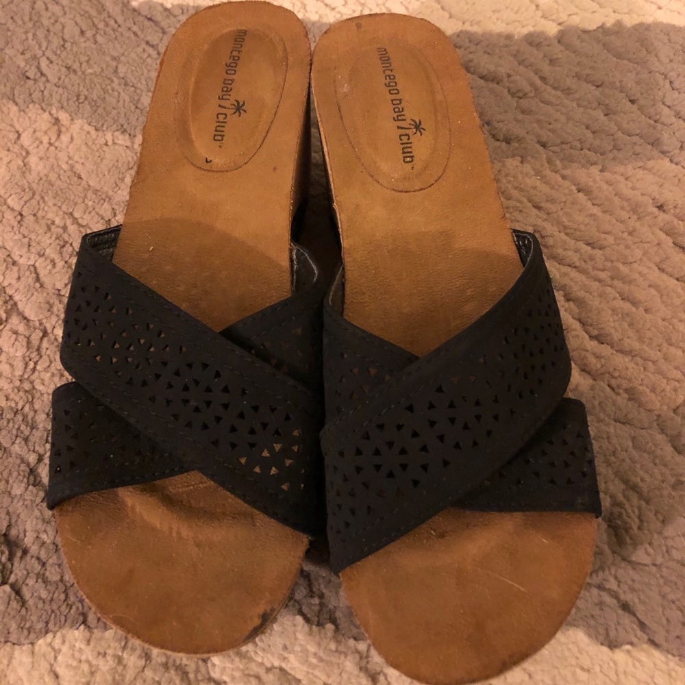 Monet go bay club black sandals size 10